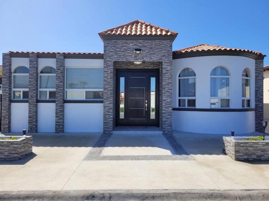 エンセナダ Casa By The Seaヴィラ エクステリア 写真